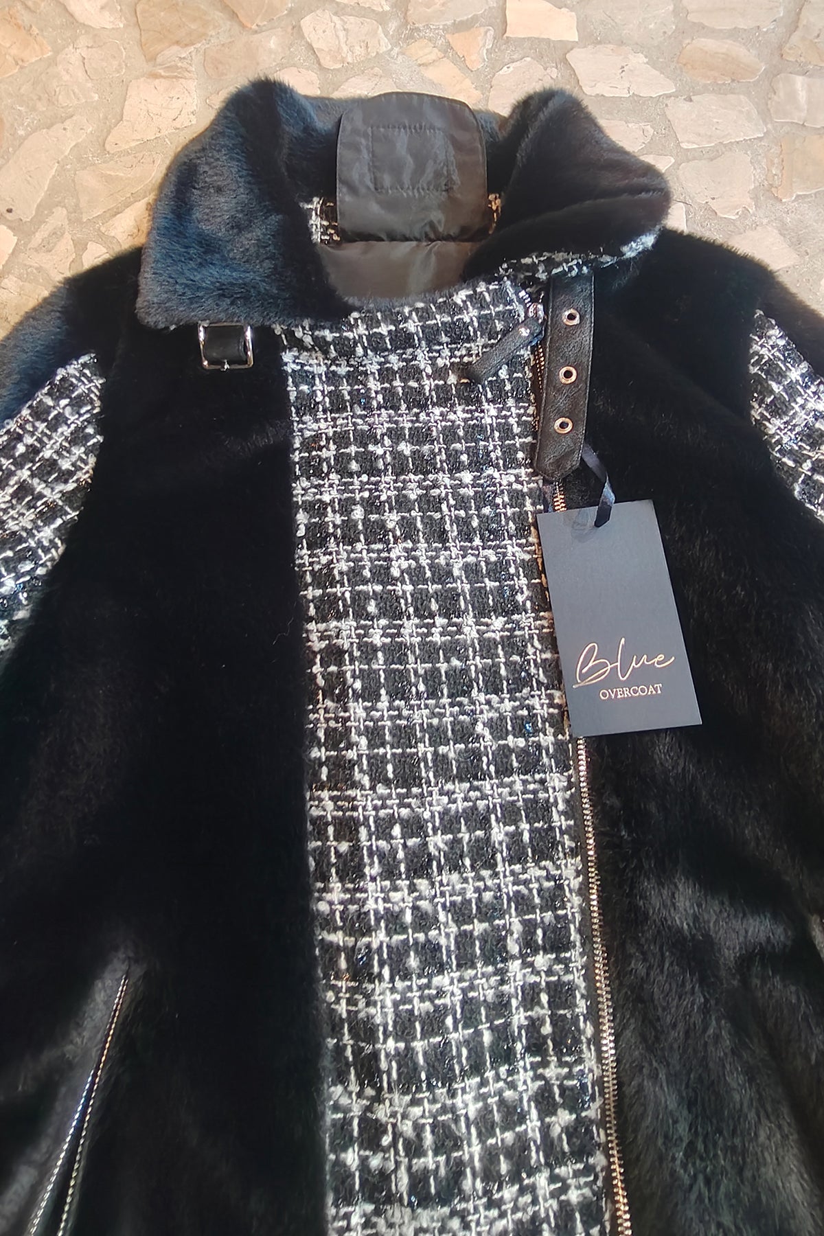 Giacca con eco pelliccia