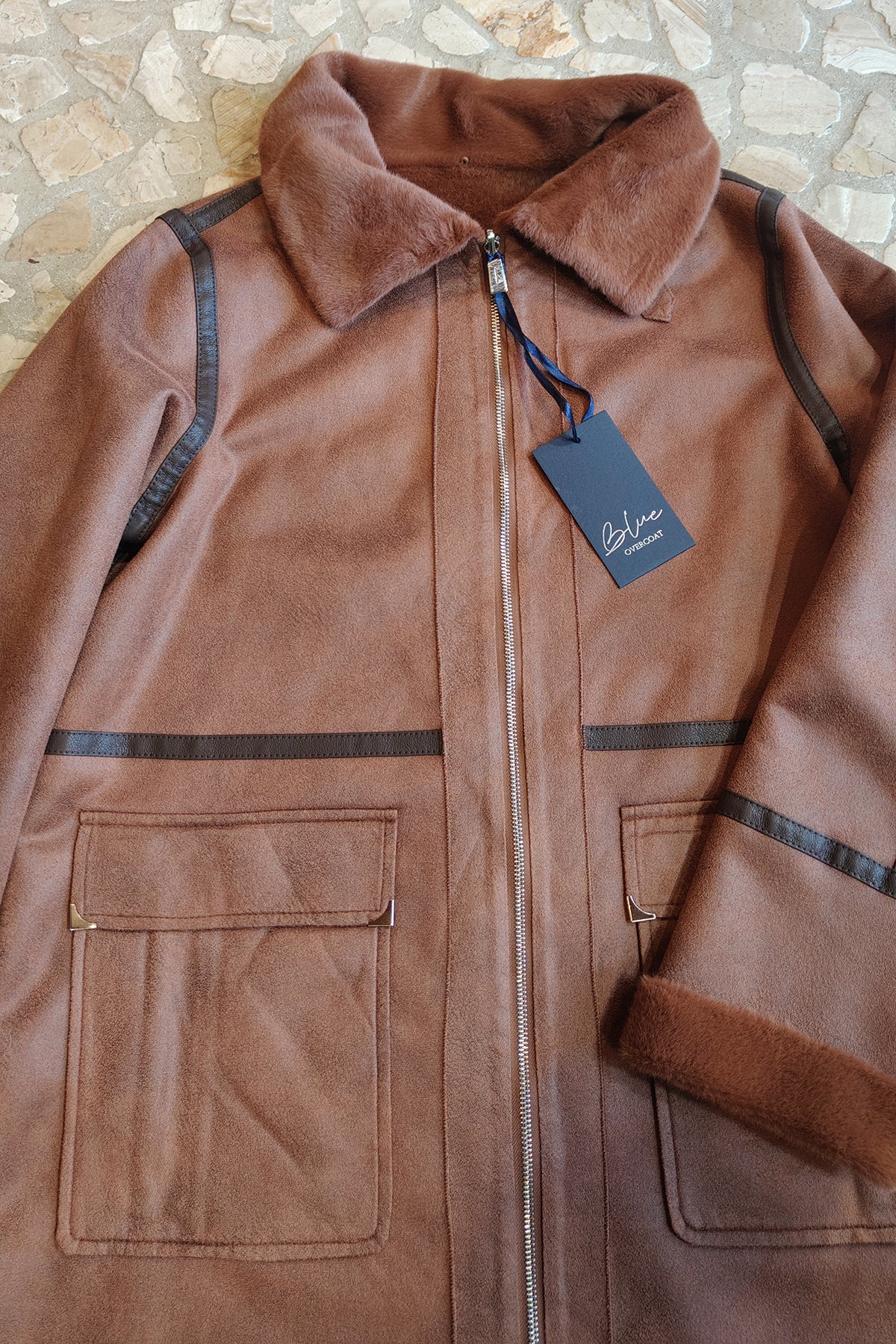 Cappotto reversibile in eco pelliccia