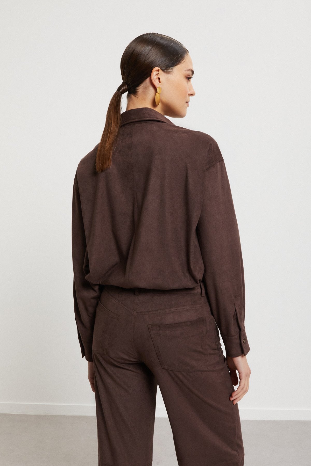 Camicia con fondo arrotondato