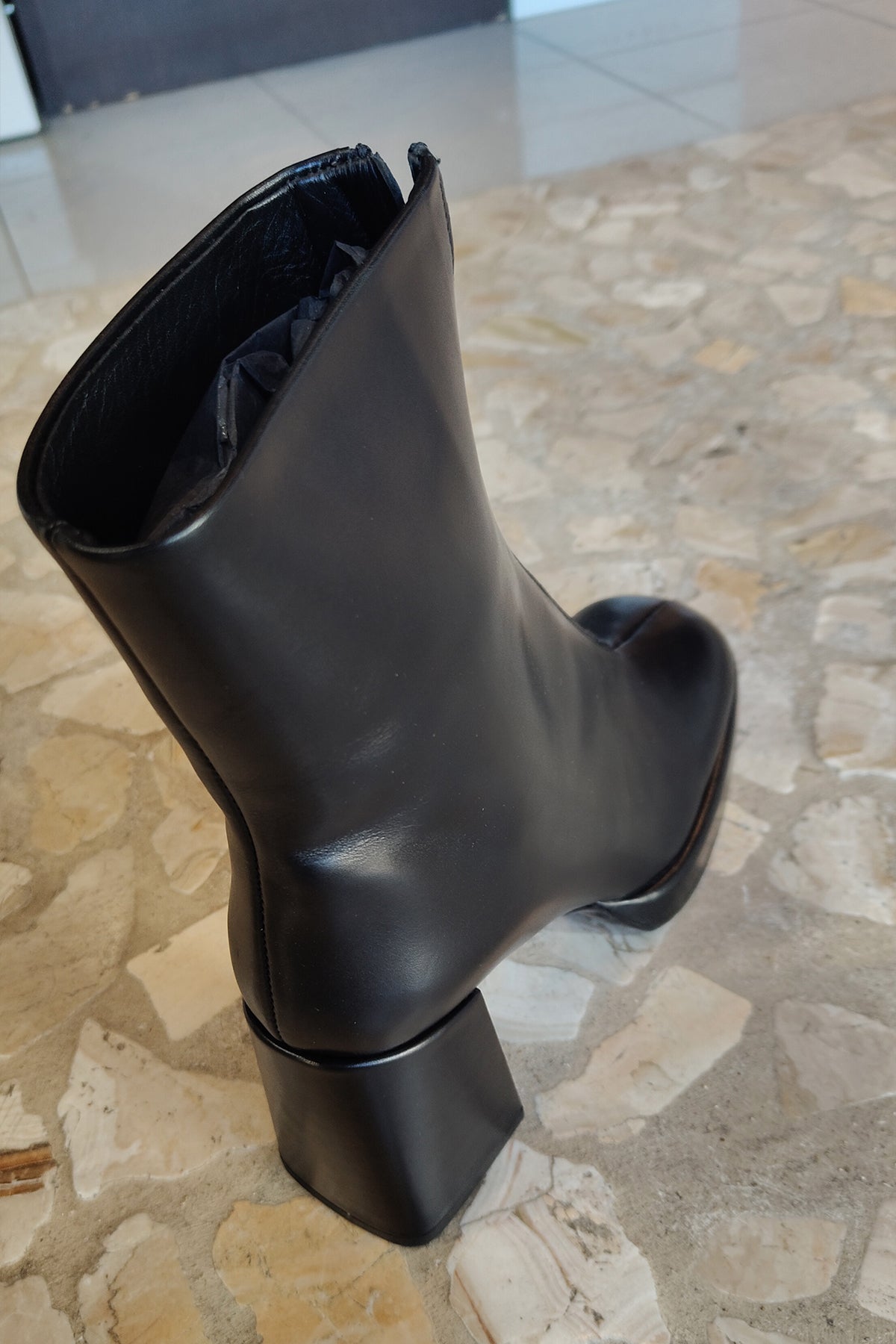 Tronchetto nappa nero plateau - Anna