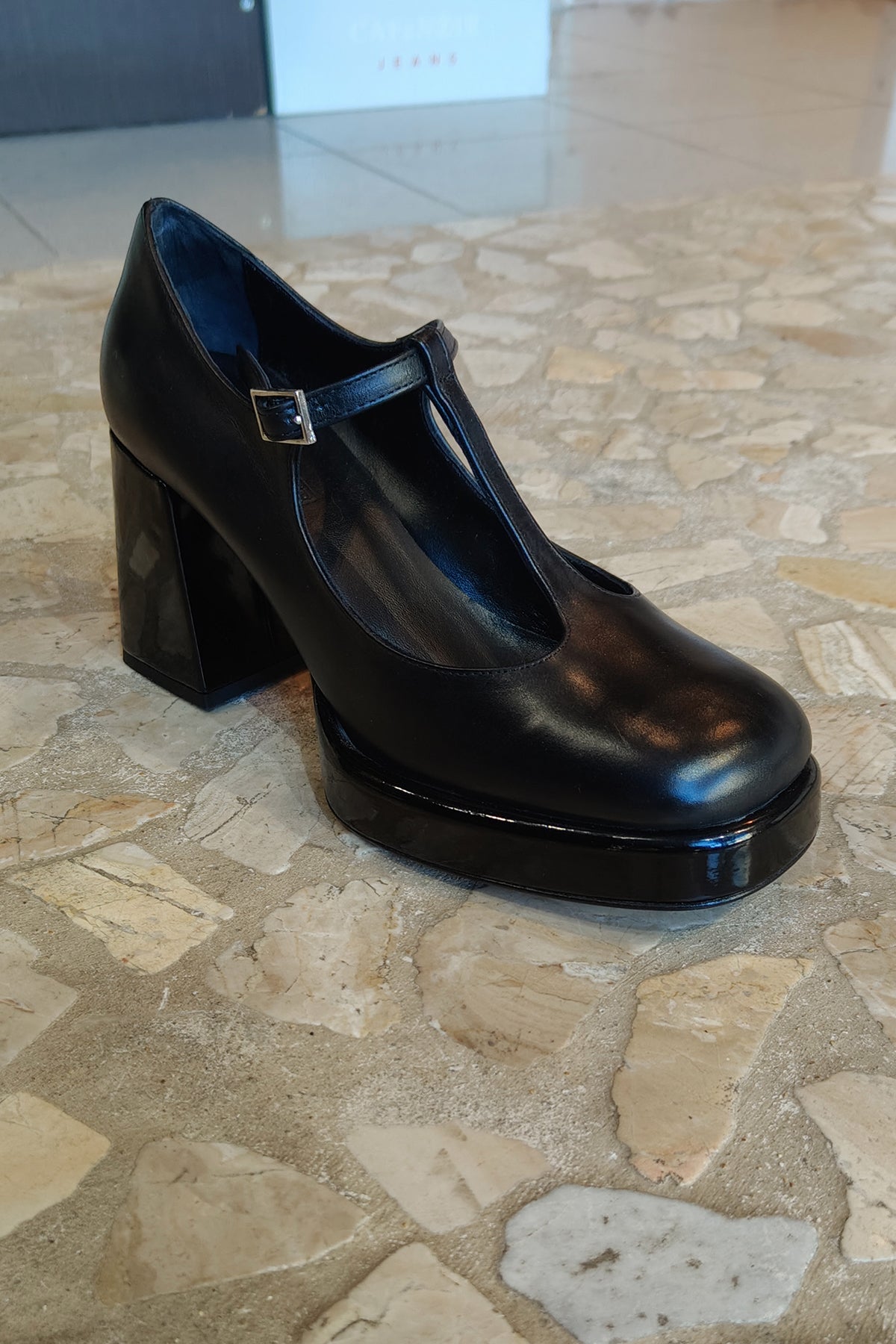 Décolleté plateau nappa nero e vernice - Oriana