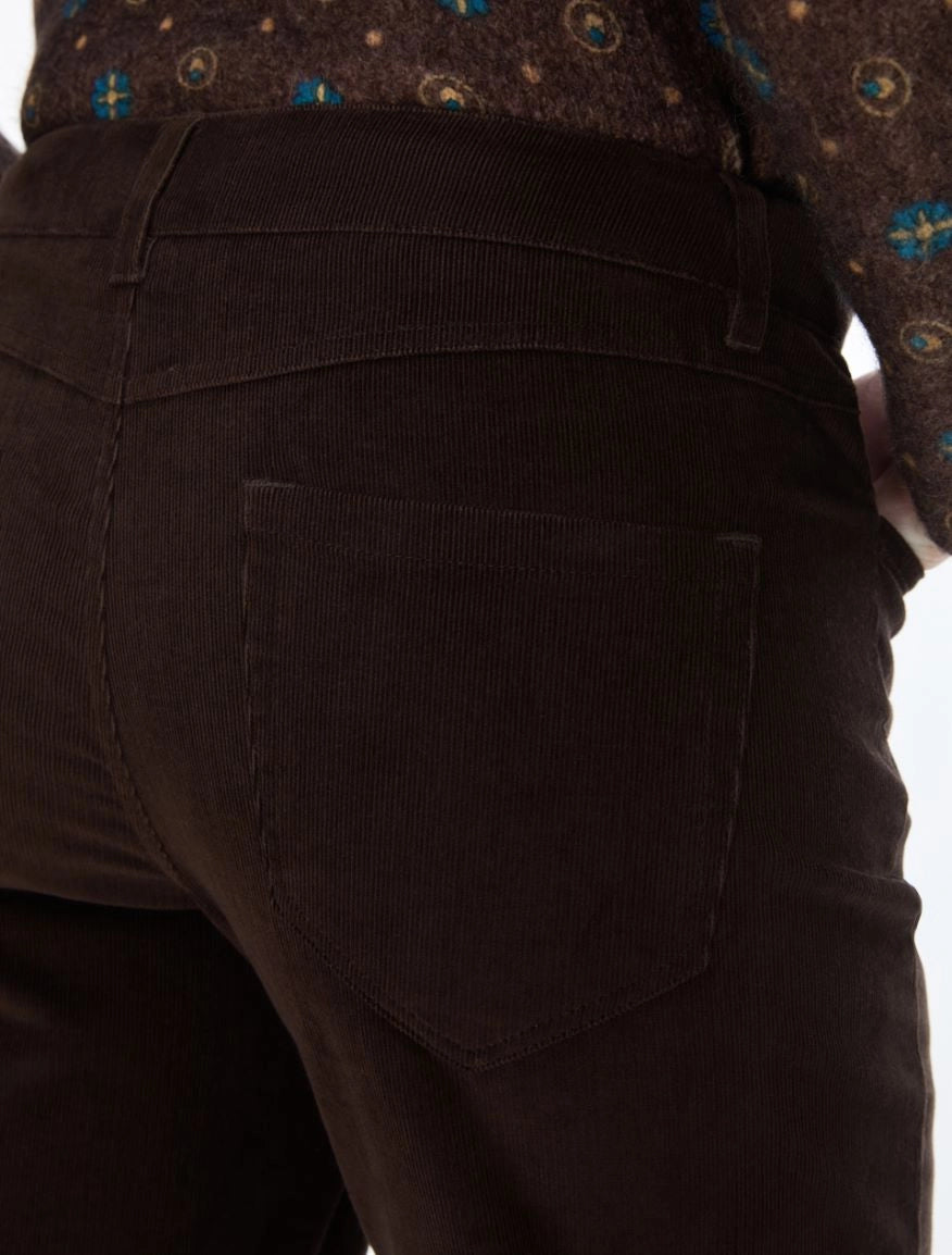 PANTALONI ADERENTI Marrone
