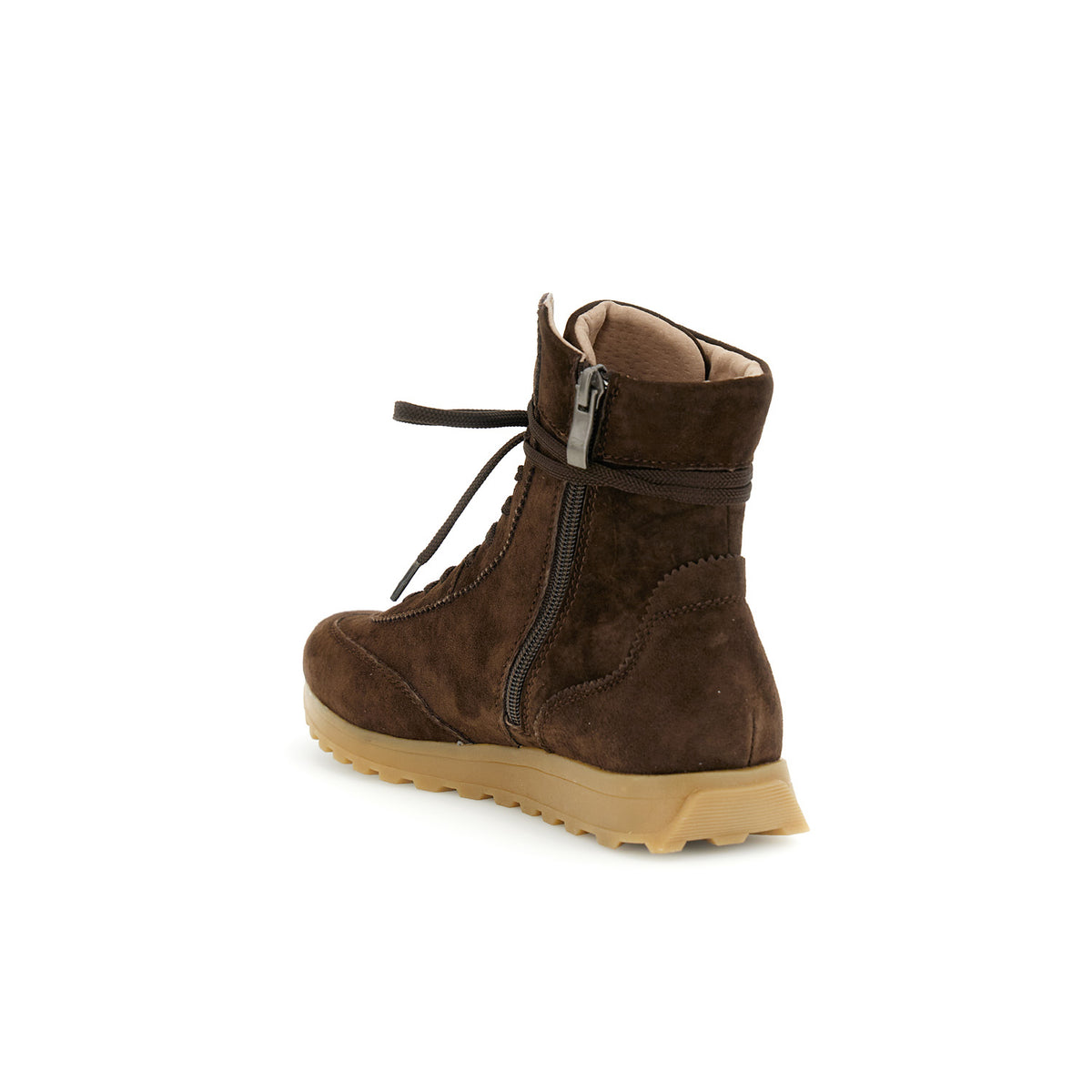 Sneakers alte allacciate in pelle scamosciata - Testa di moro