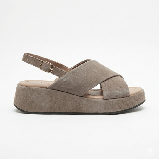 Sandalo fascia incrocio zeppa bassa in pelle suede