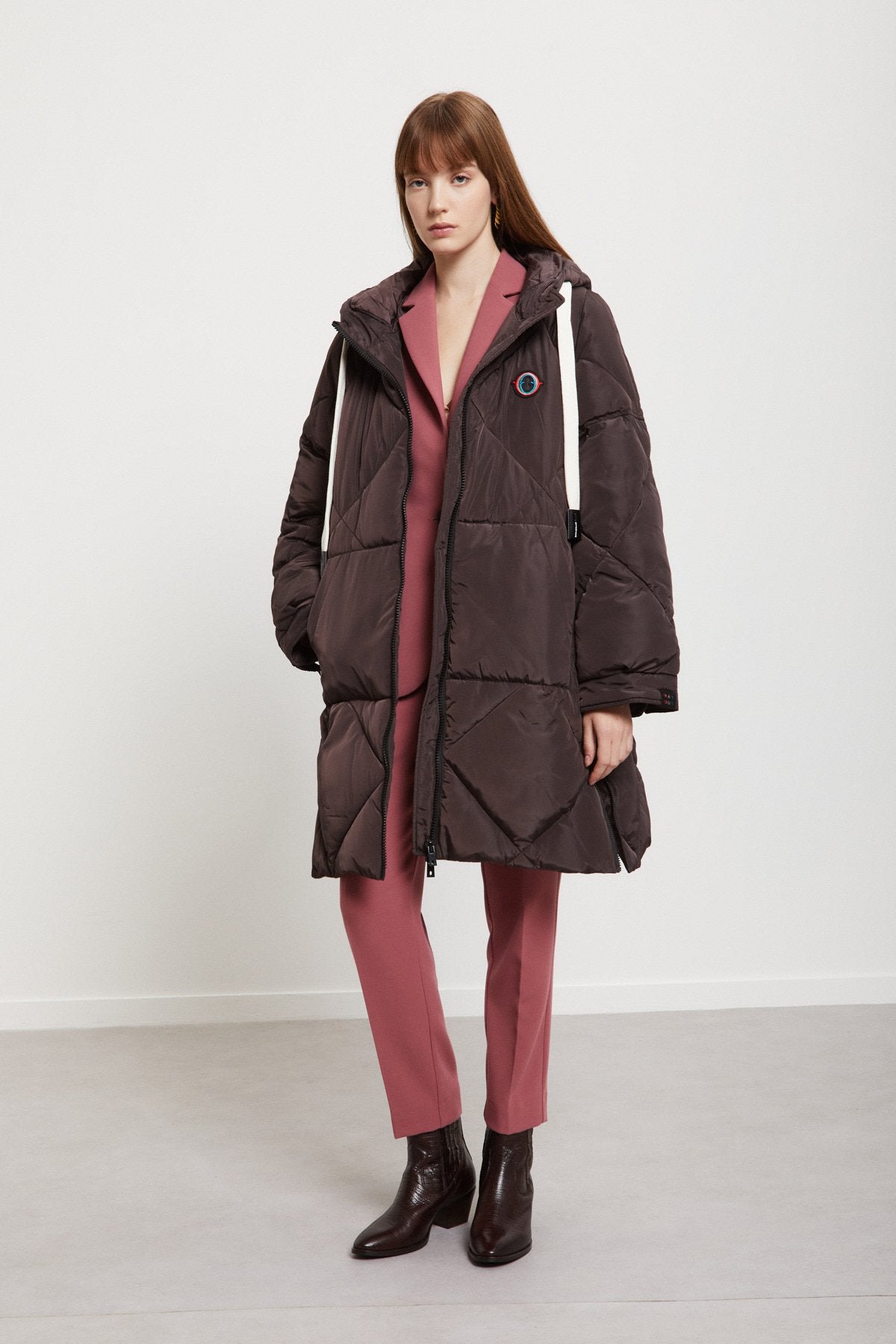 Piumino midi con cappuccio