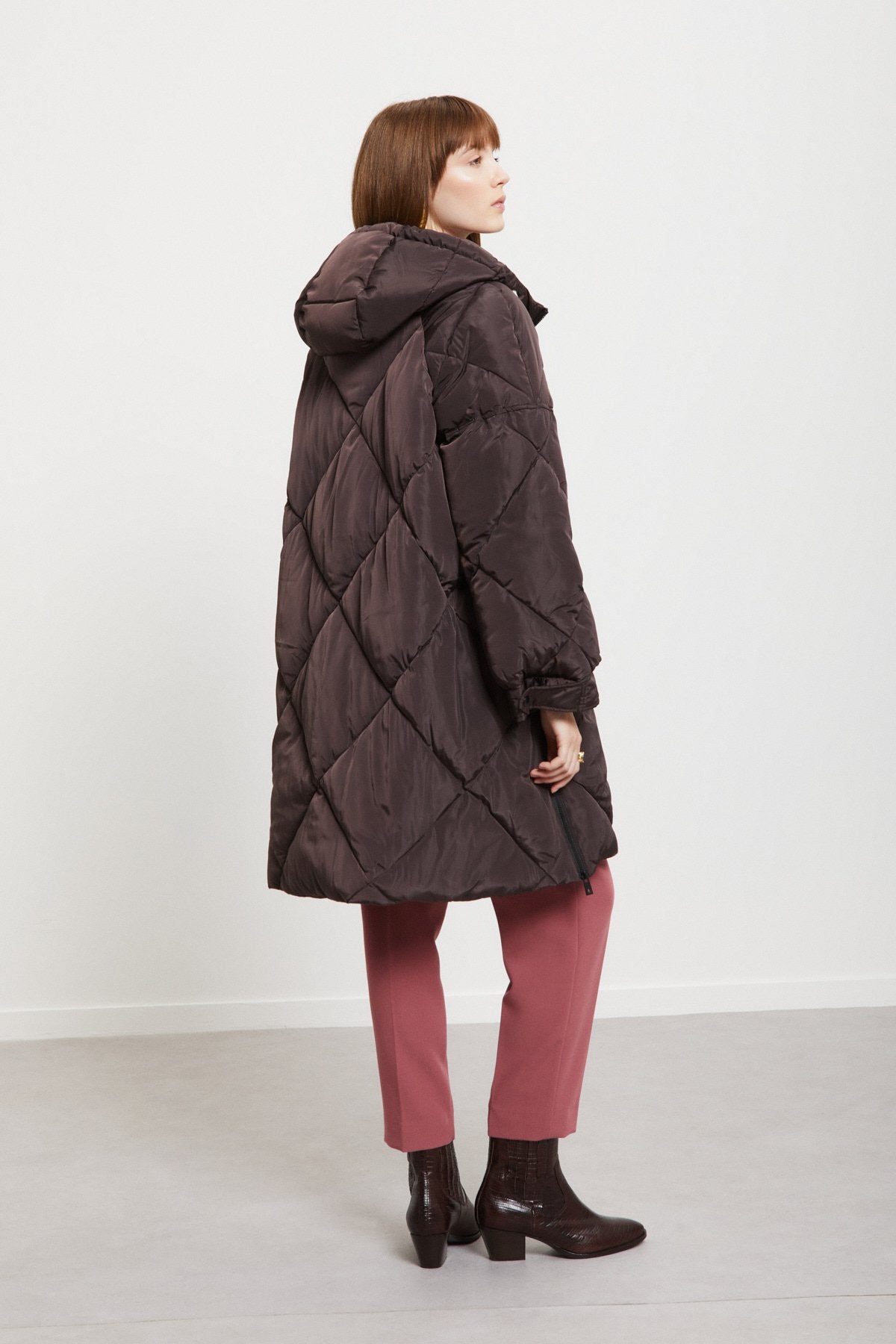 Piumino midi con cappuccio