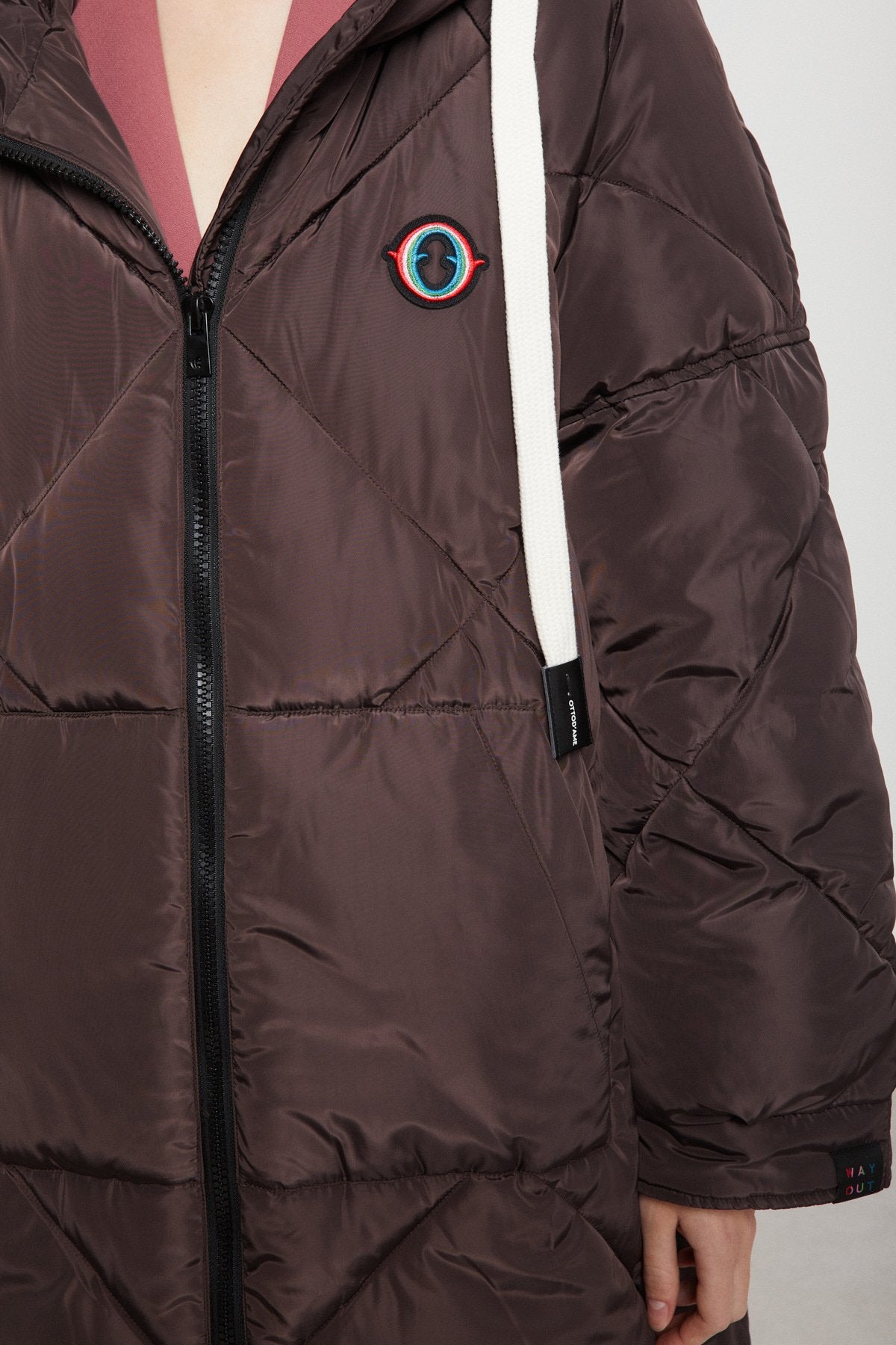 Piumino midi con cappuccio