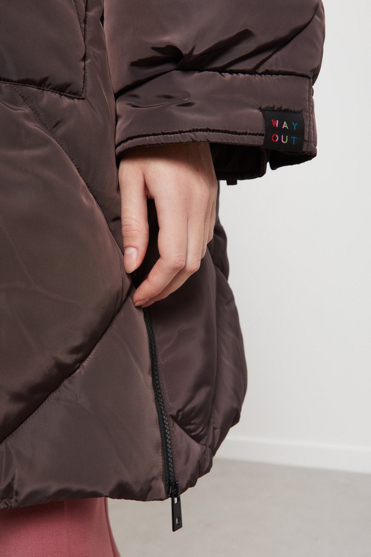 Piumino midi con cappuccio