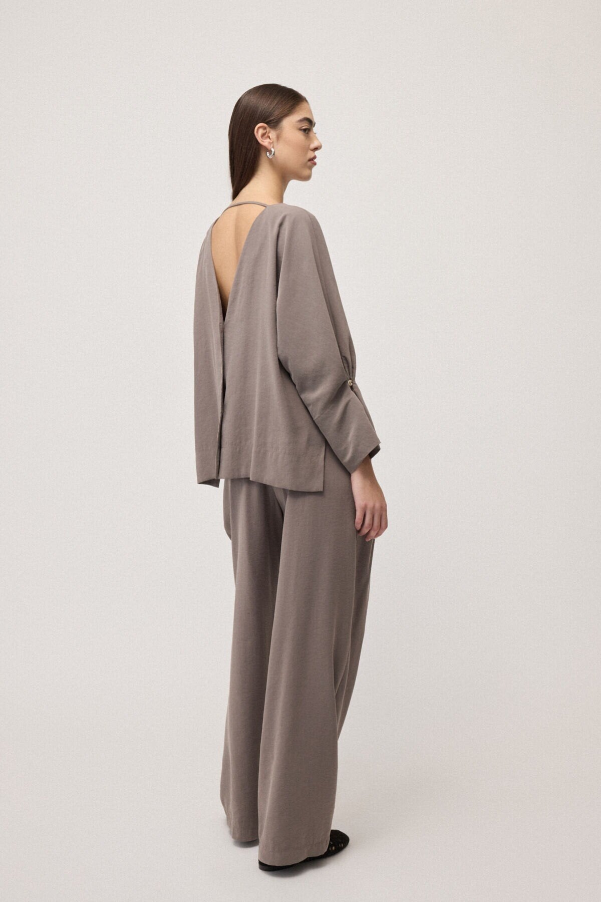 Pantaloni palazzo con pince