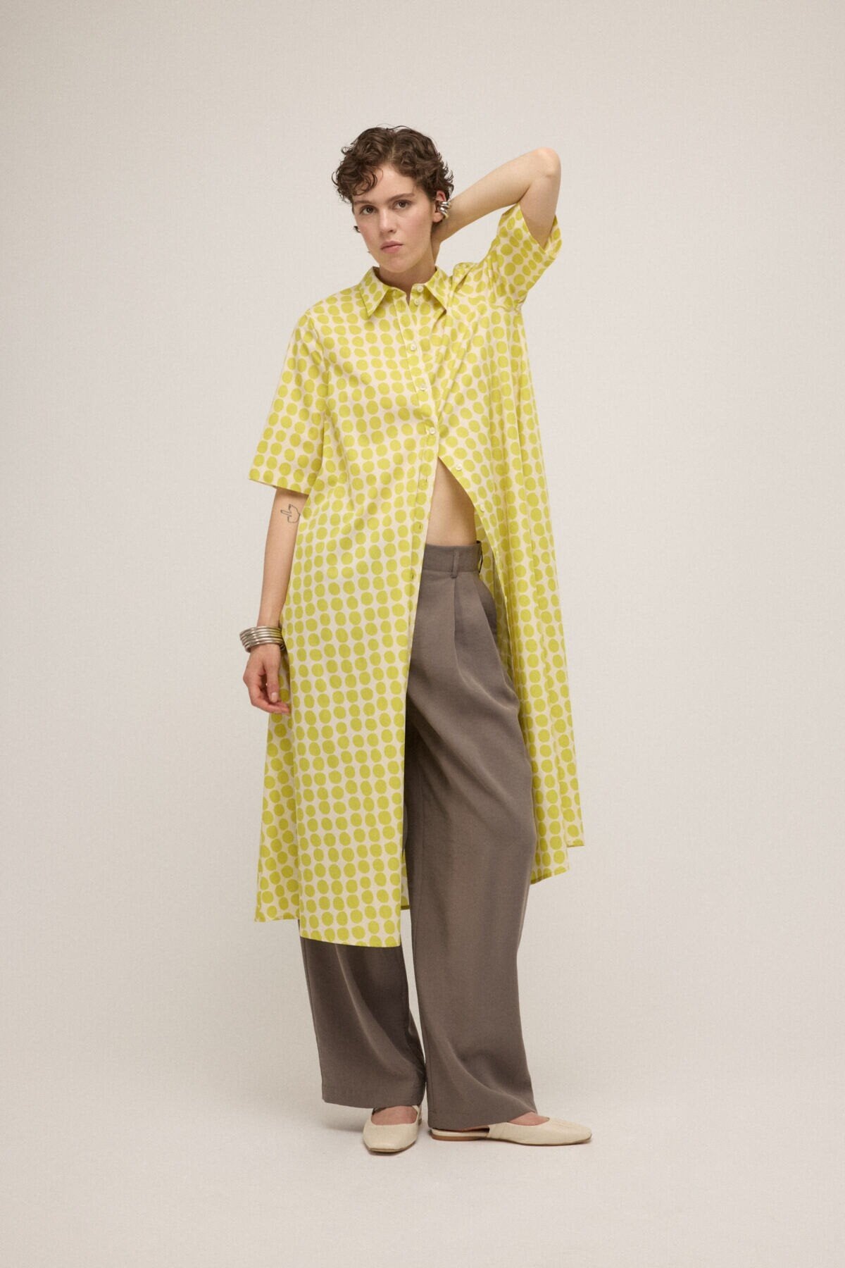 Pantaloni palazzo con pince