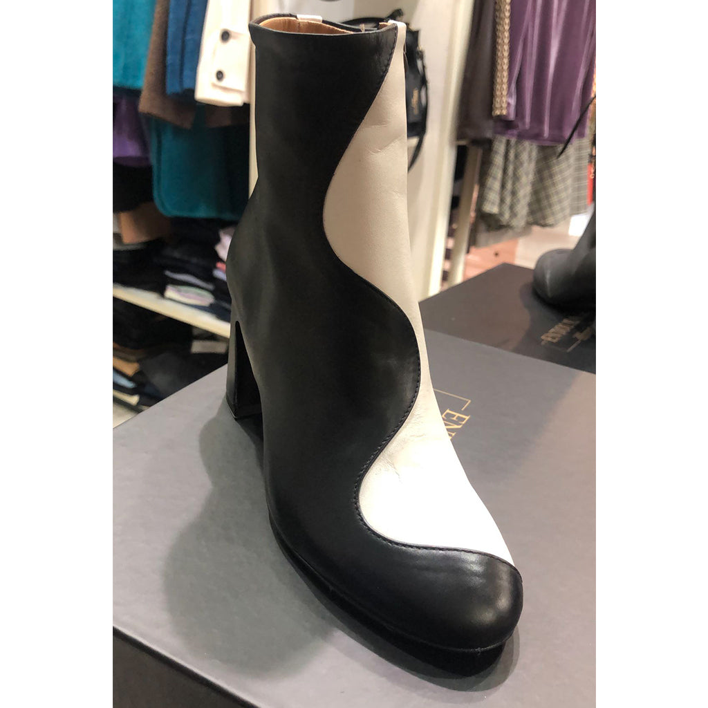 A.I. SALDI - Tronchetto nappa bianco e nero - Serena