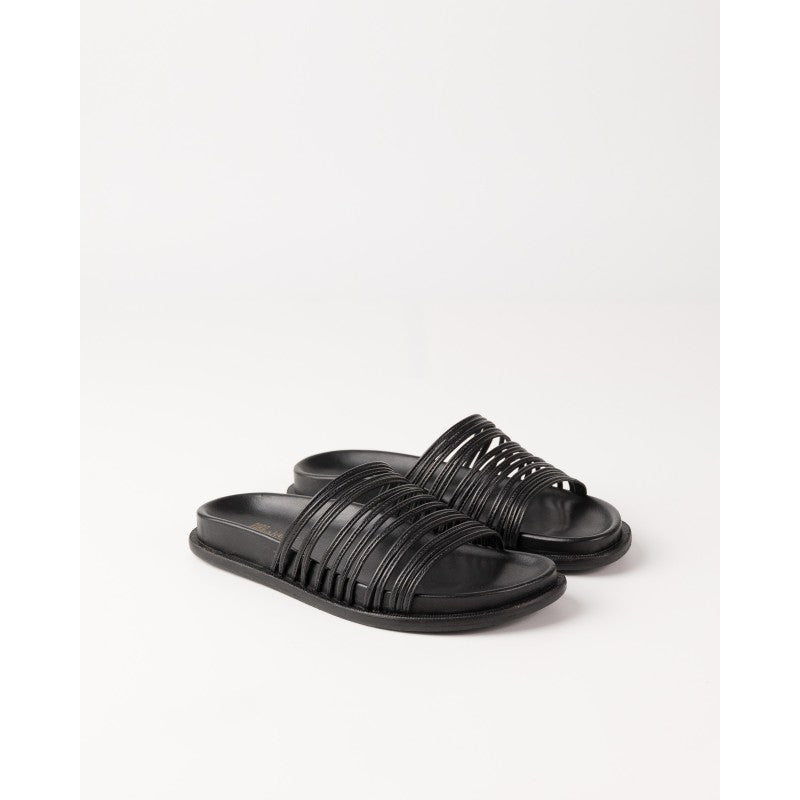 SANDALI CON LACCI - nero